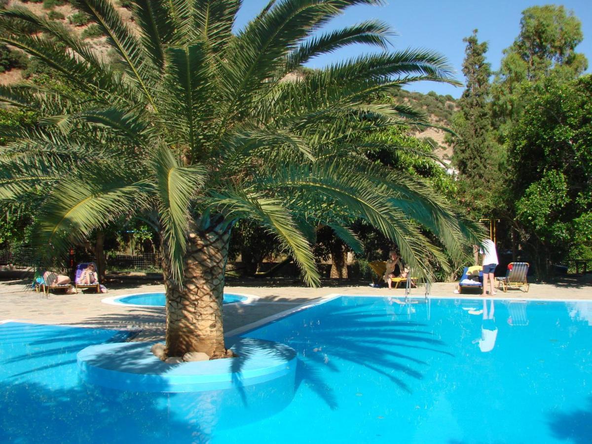 Hotel Neos Ikaros à Agia Galini Extérieur photo