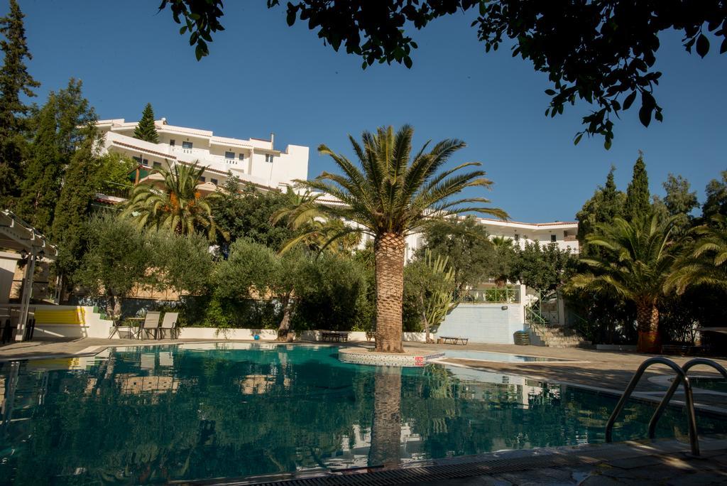 Hotel Neos Ikaros à Agia Galini Extérieur photo